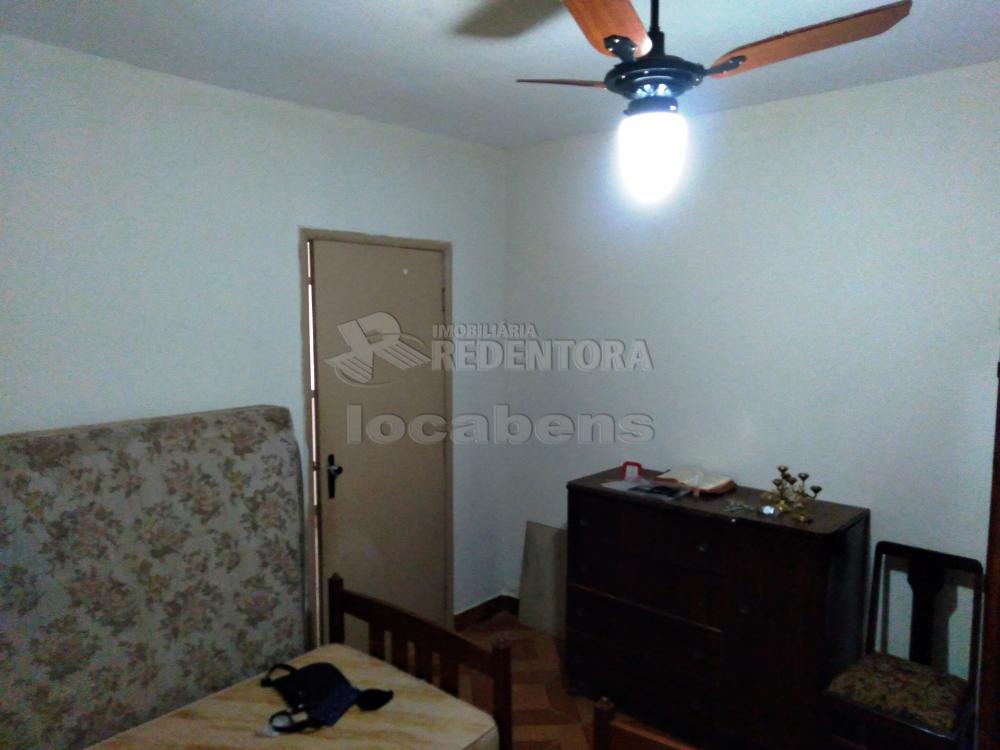 Alugar Casa / Padrão em São José do Rio Preto R$ 1.450,00 - Foto 13
