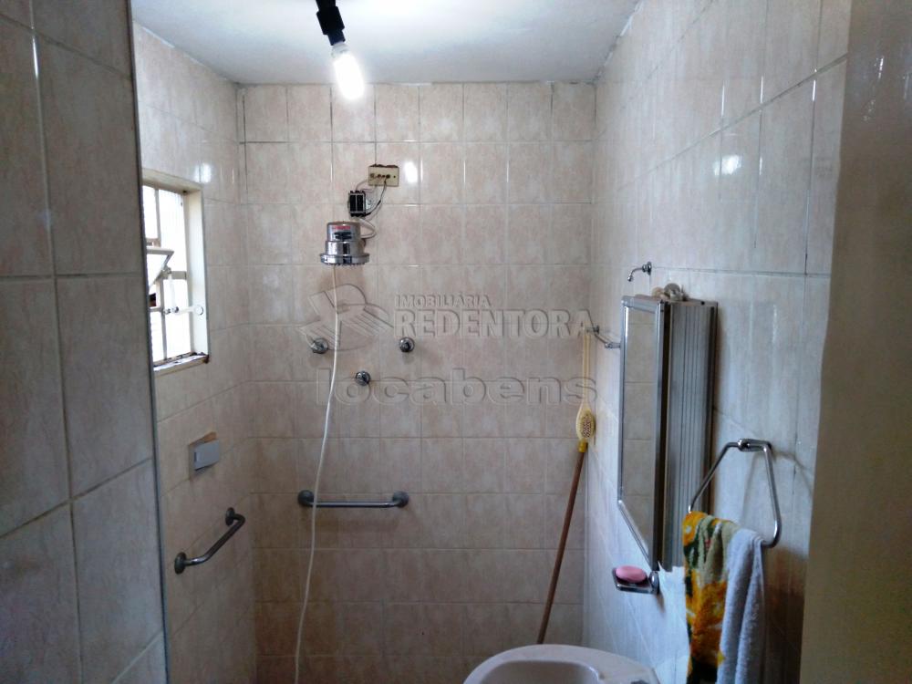 Alugar Casa / Padrão em São José do Rio Preto R$ 1.550,00 - Foto 16