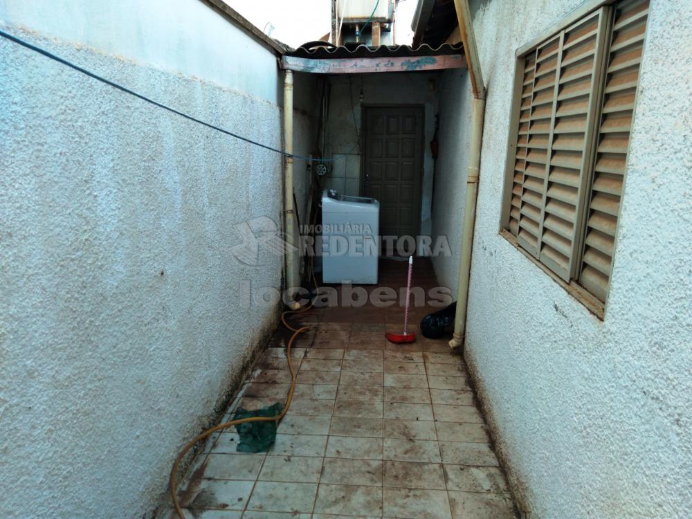 Alugar Casa / Padrão em São José do Rio Preto R$ 1.550,00 - Foto 19