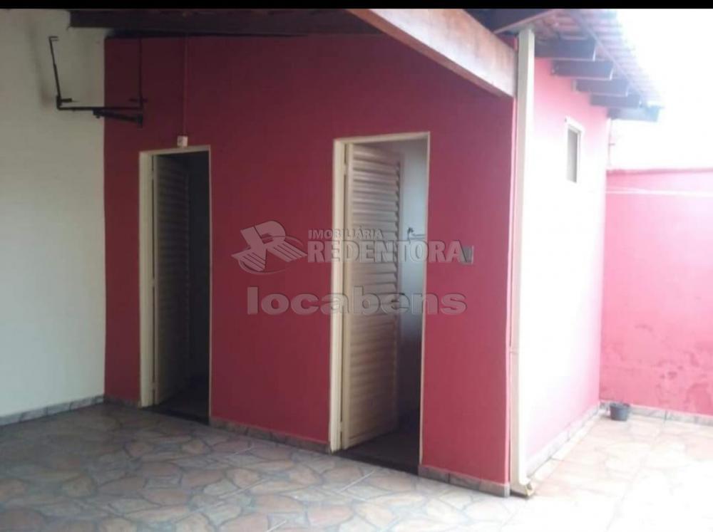 Alugar Casa / Padrão em São José do Rio Preto R$ 1.200,00 - Foto 4
