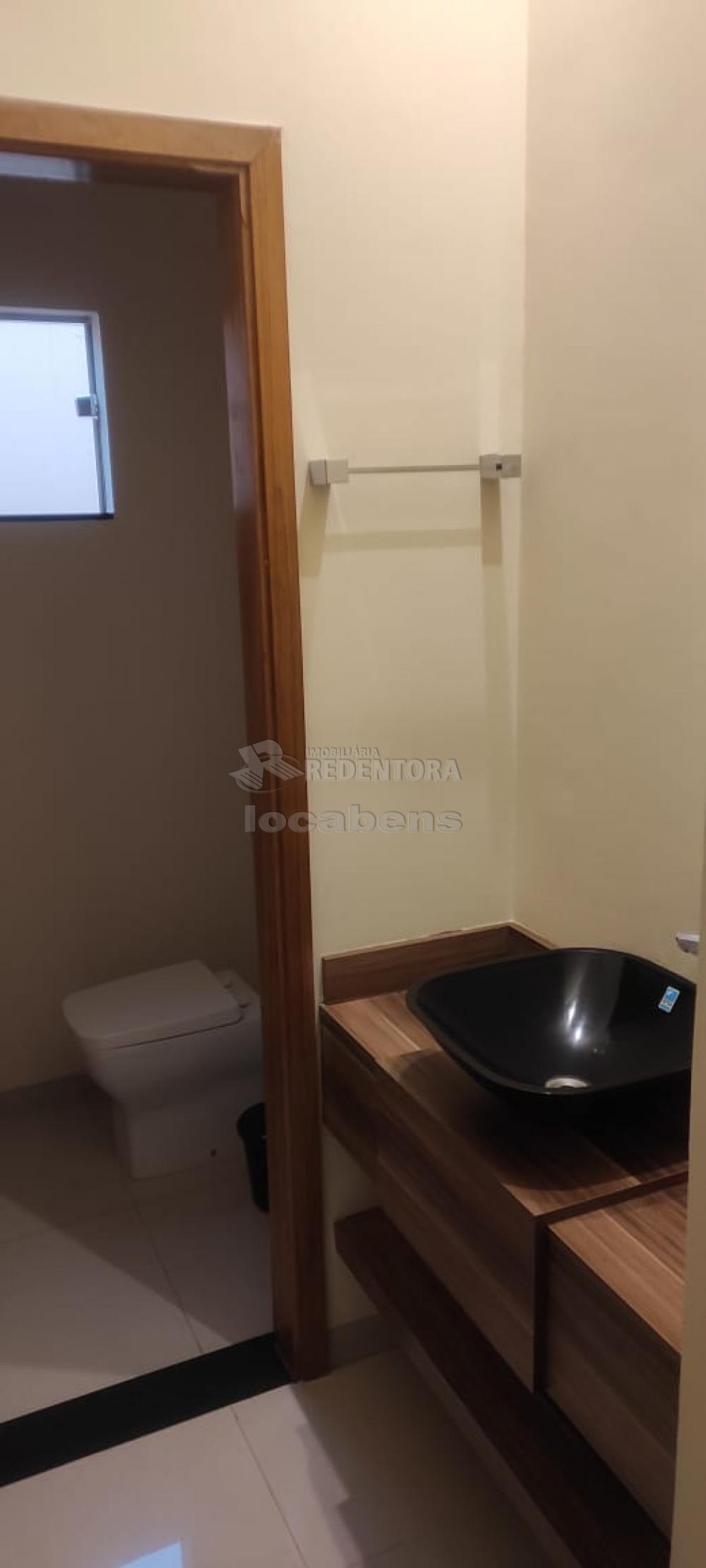 Casa à venda com 3 quartos, 200m² - Foto 3