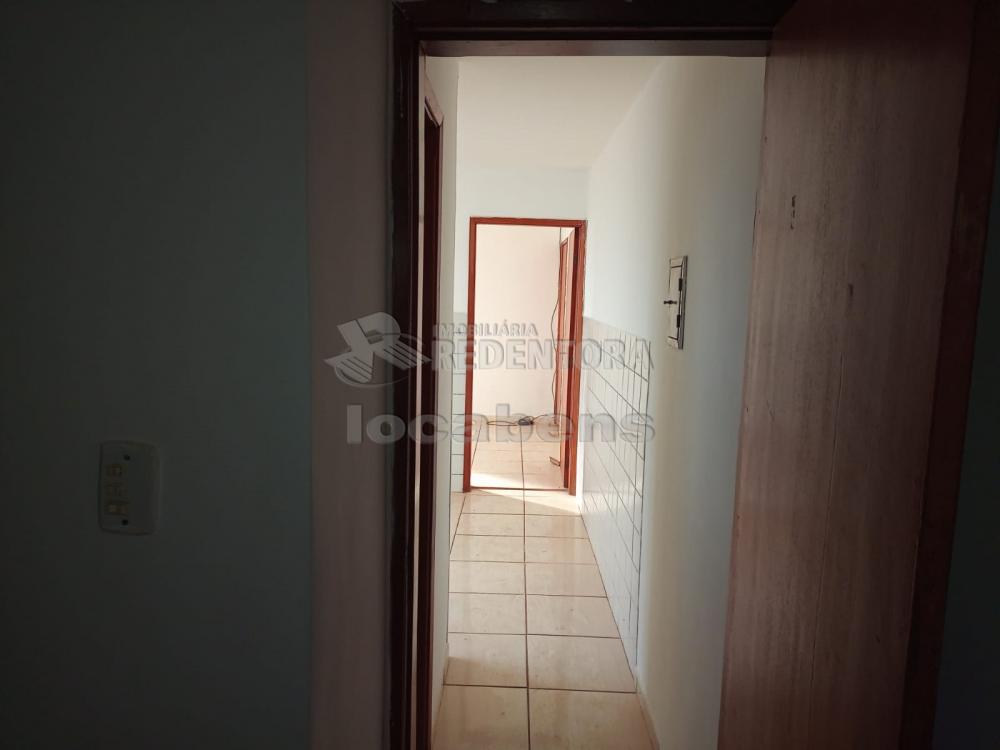 Alugar Apartamento / Padrão em São José do Rio Preto R$ 550,00 - Foto 11