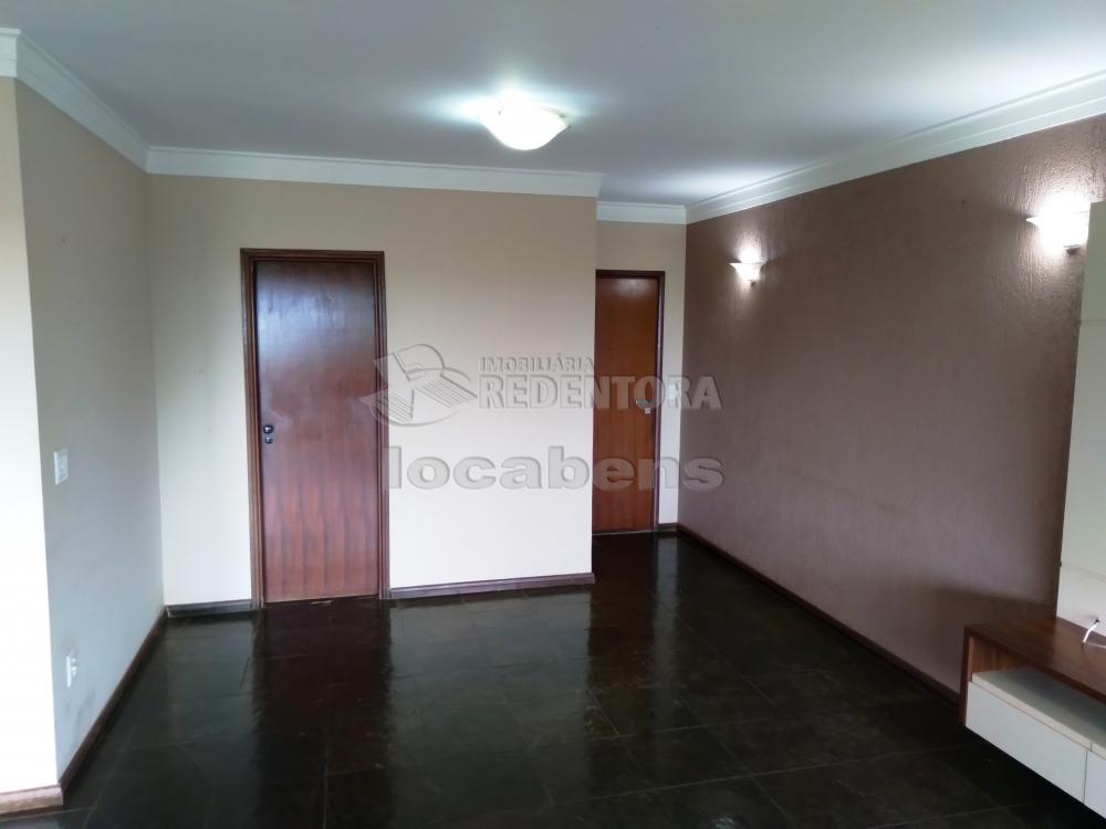 Alugar Apartamento / Padrão em São José do Rio Preto R$ 2.200,00 - Foto 15
