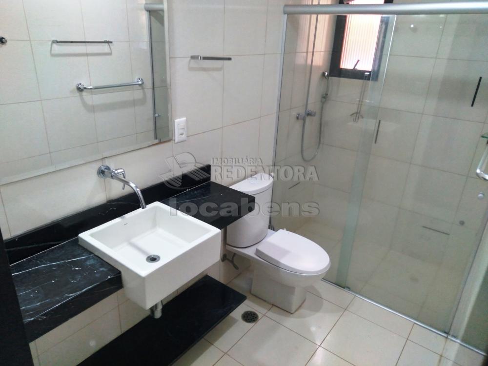 Alugar Apartamento / Padrão em São José do Rio Preto R$ 2.200,00 - Foto 29