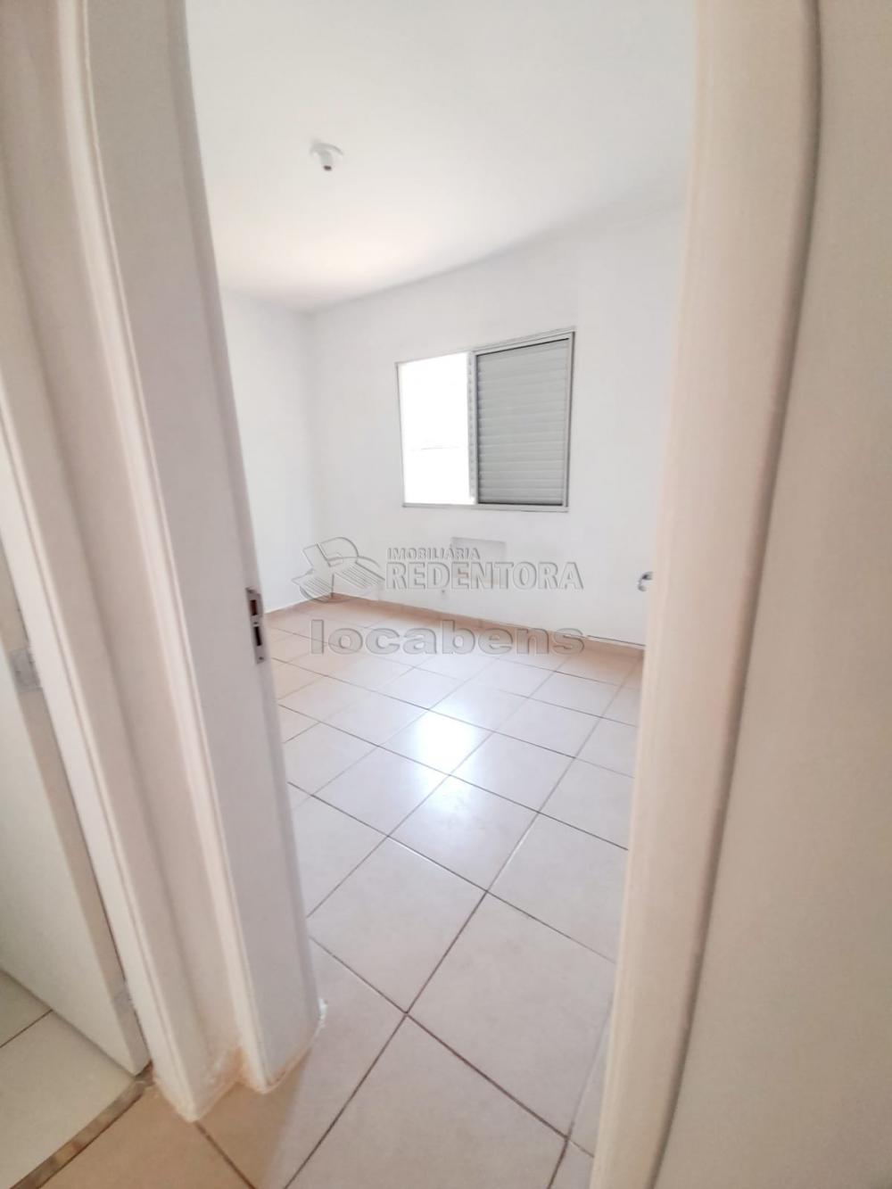 Comprar Apartamento / Padrão em São José do Rio Preto apenas R$ 300.000,00 - Foto 6