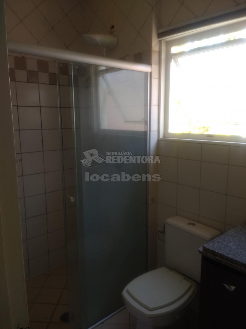 Alugar Casa / Condomínio em São José do Rio Preto R$ 1.900,00 - Foto 16