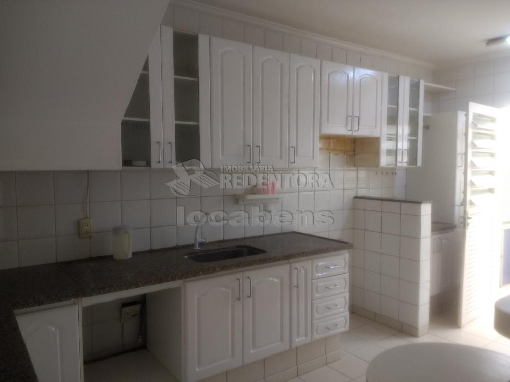 Alugar Casa / Condomínio em São José do Rio Preto R$ 1.900,00 - Foto 24