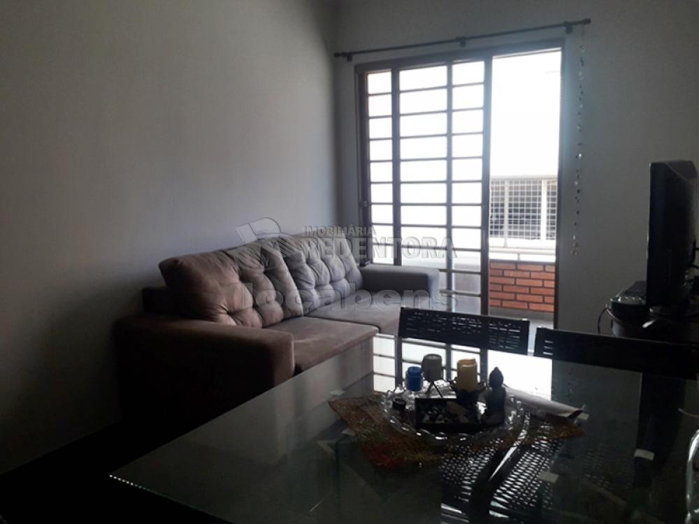 Comprar Apartamento / Padrão em São José do Rio Preto apenas R$ 210.000,00 - Foto 3