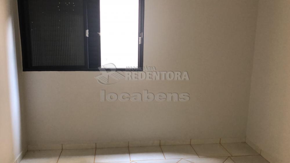 Comprar Apartamento / Padrão em São José do Rio Preto R$ 195.000,00 - Foto 8