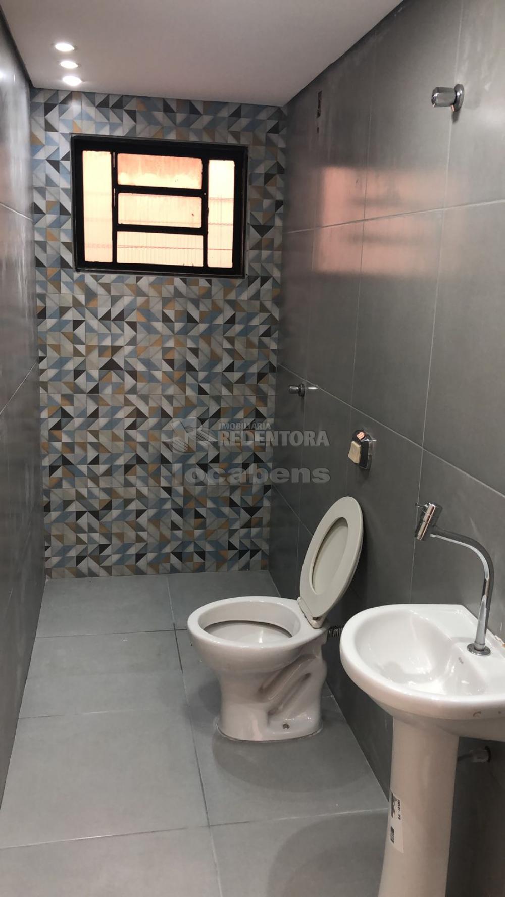 Comprar Apartamento / Padrão em São José do Rio Preto R$ 195.000,00 - Foto 11