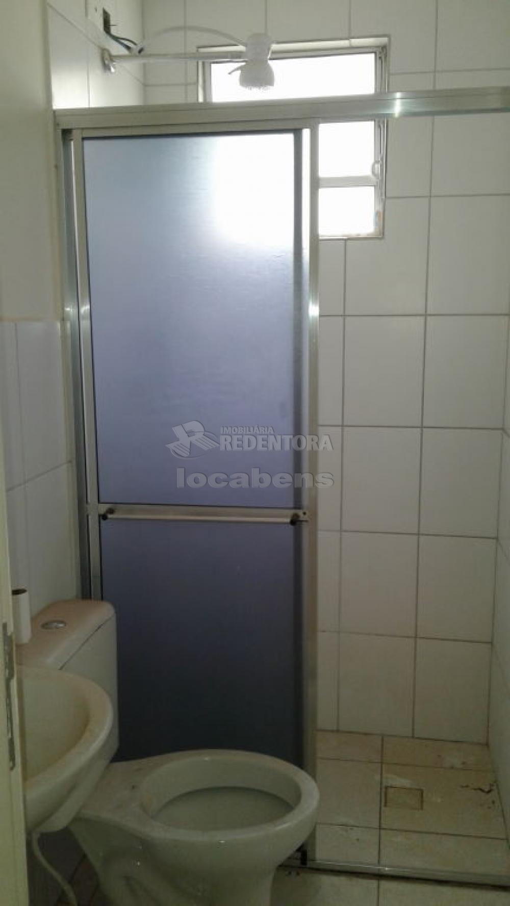 Comprar Apartamento / Padrão em São José do Rio Preto R$ 146.000,00 - Foto 6