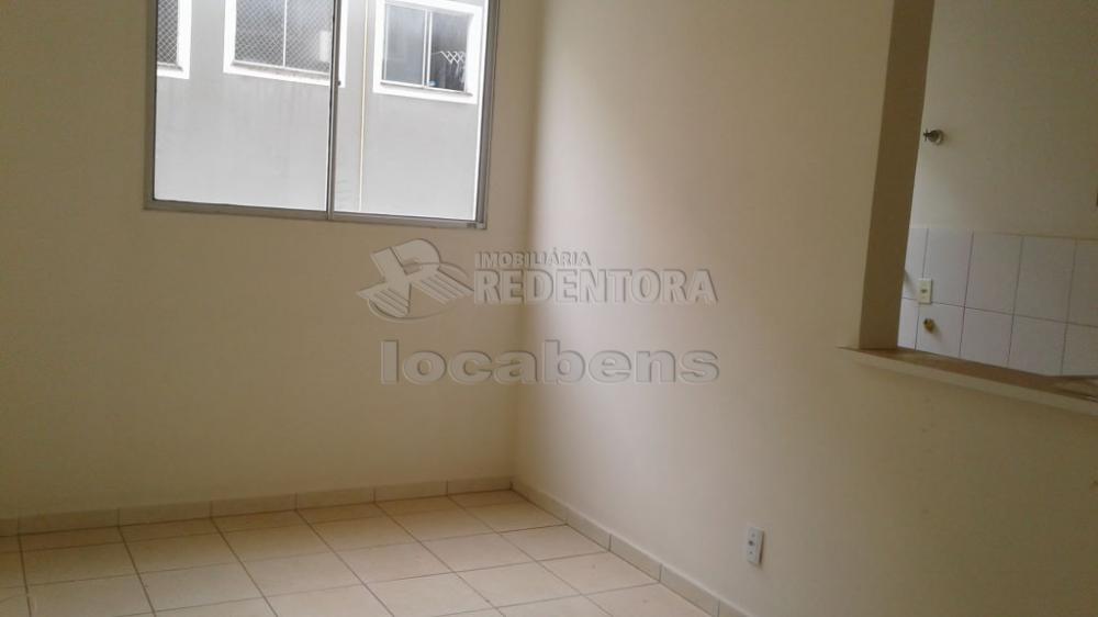 Comprar Apartamento / Padrão em São José do Rio Preto R$ 146.000,00 - Foto 11