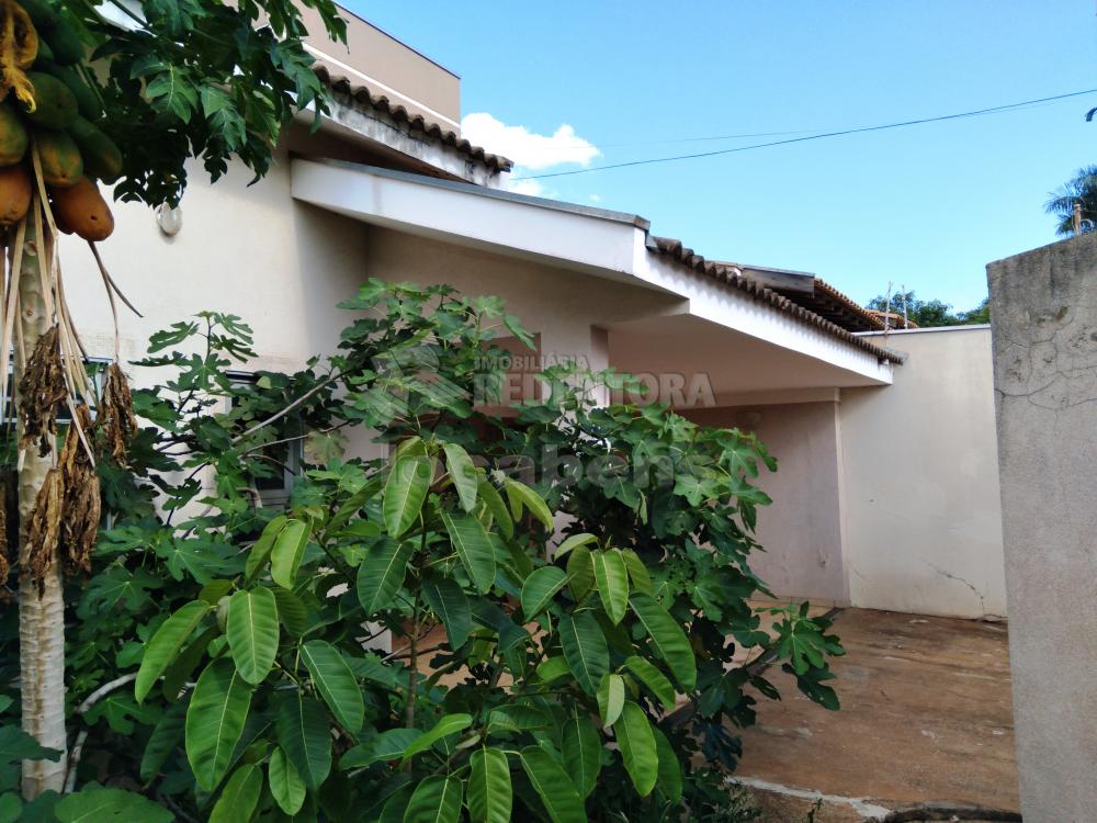 Alugar Casa / Padrão em São José do Rio Preto R$ 1.500,00 - Foto 3