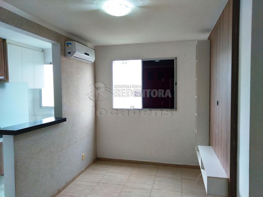 Alugar Apartamento / Padrão em São José do Rio Preto R$ 800,00 - Foto 6