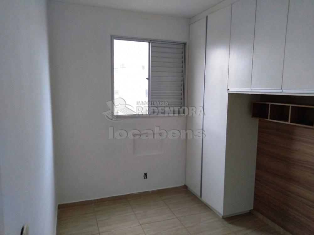 Alugar Apartamento / Padrão em São José do Rio Preto R$ 800,00 - Foto 21