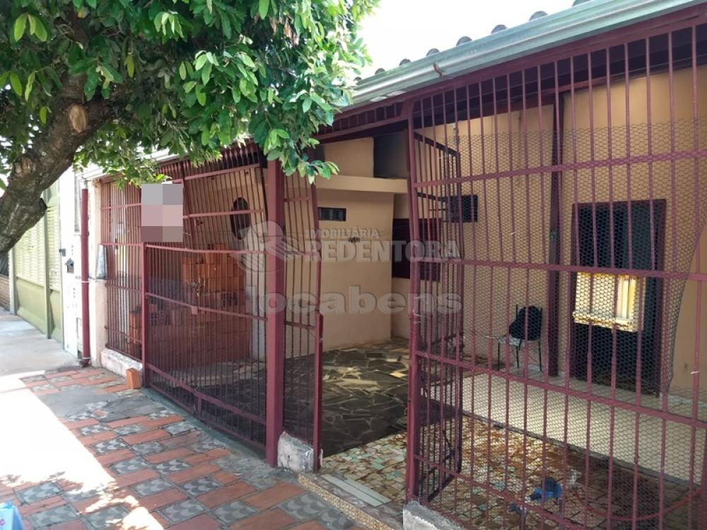 Comprar Casa / Padrão em Mirassol R$ 190.000,00 - Foto 1