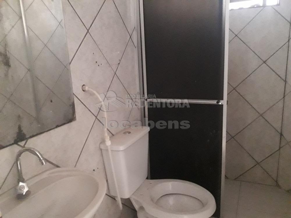 Alugar Casa / Padrão em São José do Rio Preto apenas R$ 650,00 - Foto 9