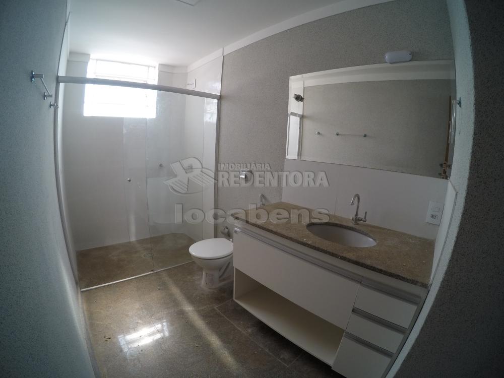 Alugar Apartamento / Padrão em São José do Rio Preto R$ 850,00 - Foto 15