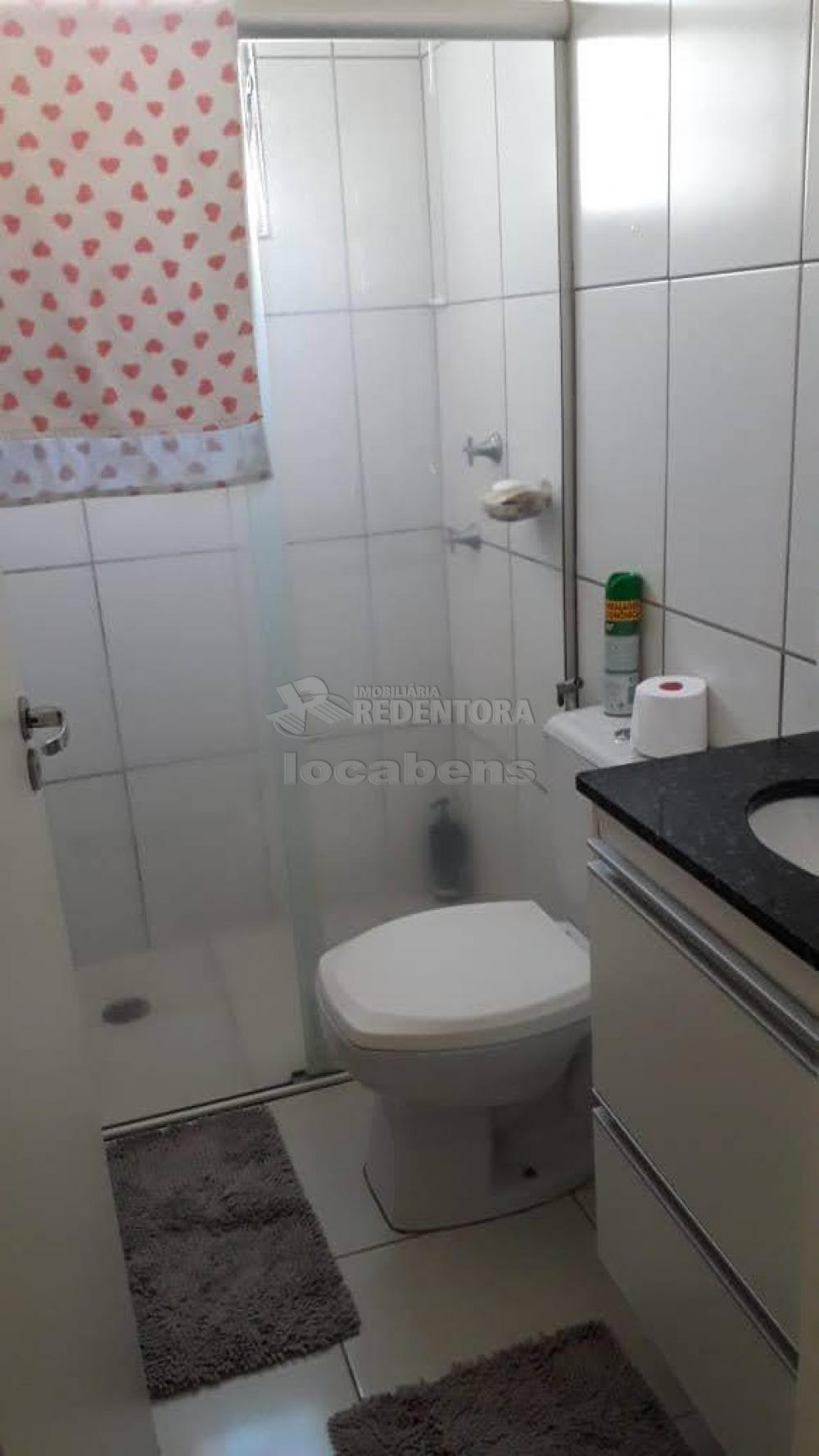 Comprar Apartamento / Padrão em São José do Rio Preto R$ 180.000,00 - Foto 7