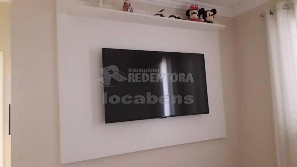 Comprar Apartamento / Padrão em São José do Rio Preto R$ 180.000,00 - Foto 4