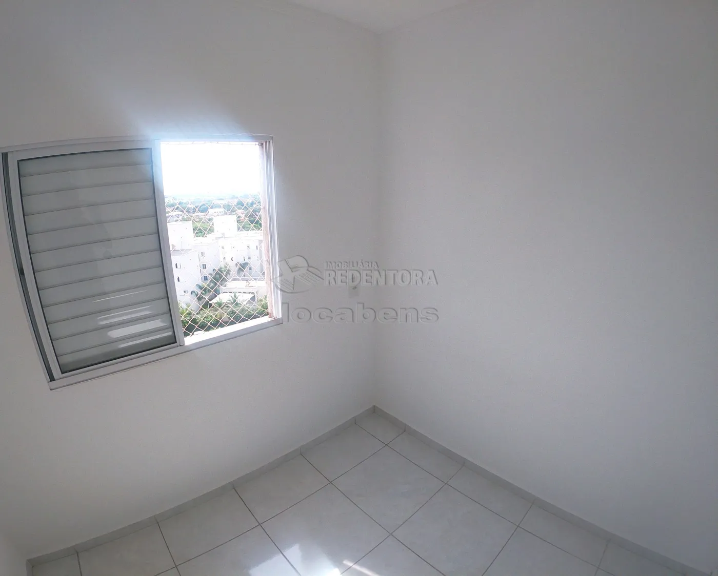 Alugar Apartamento / Padrão em São José do Rio Preto R$ 900,00 - Foto 13