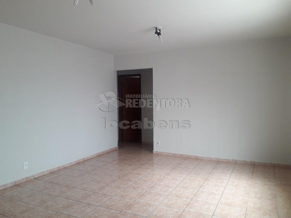 Alugar Apartamento / Padrão em São José do Rio Preto apenas R$ 750,00 - Foto 3