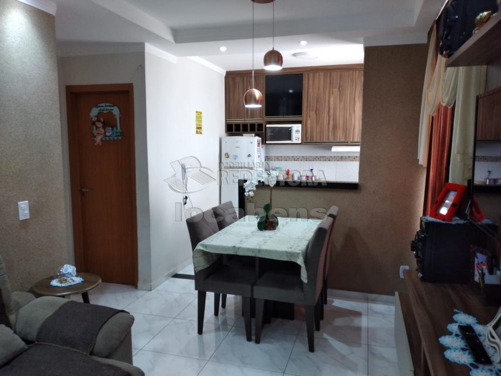 Comprar Apartamento / Padrão em São José do Rio Preto apenas R$ 200.000,00 - Foto 1