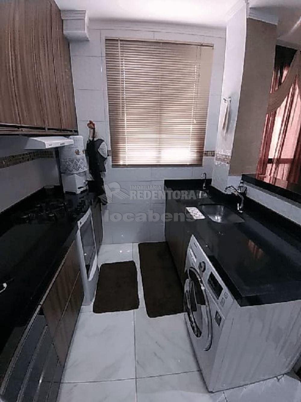 Comprar Apartamento / Padrão em São José do Rio Preto R$ 200.000,00 - Foto 5