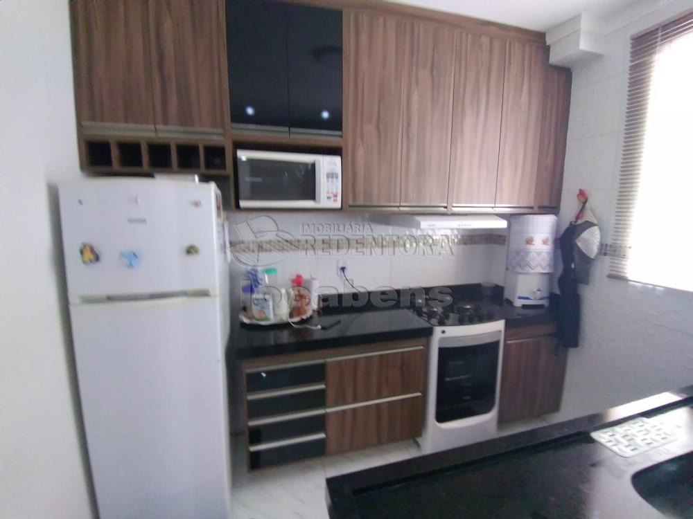 Comprar Apartamento / Padrão em São José do Rio Preto apenas R$ 200.000,00 - Foto 3