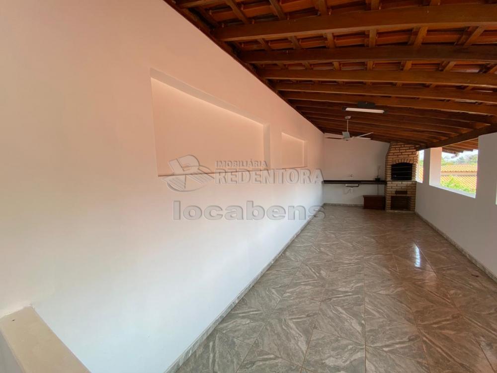 Comprar Casa / Padrão em São José do Rio Preto R$ 330.000,00 - Foto 17