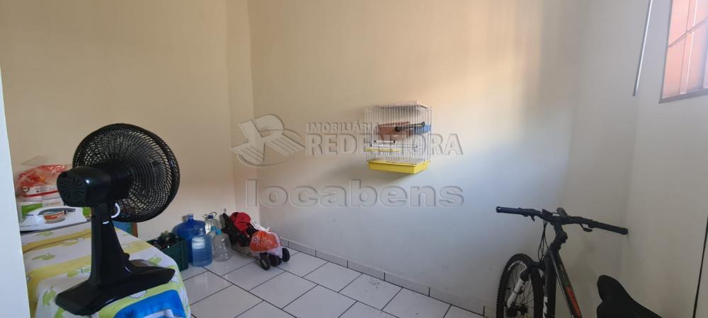 Comprar Casa / Padrão em São José do Rio Preto R$ 275.000,00 - Foto 4