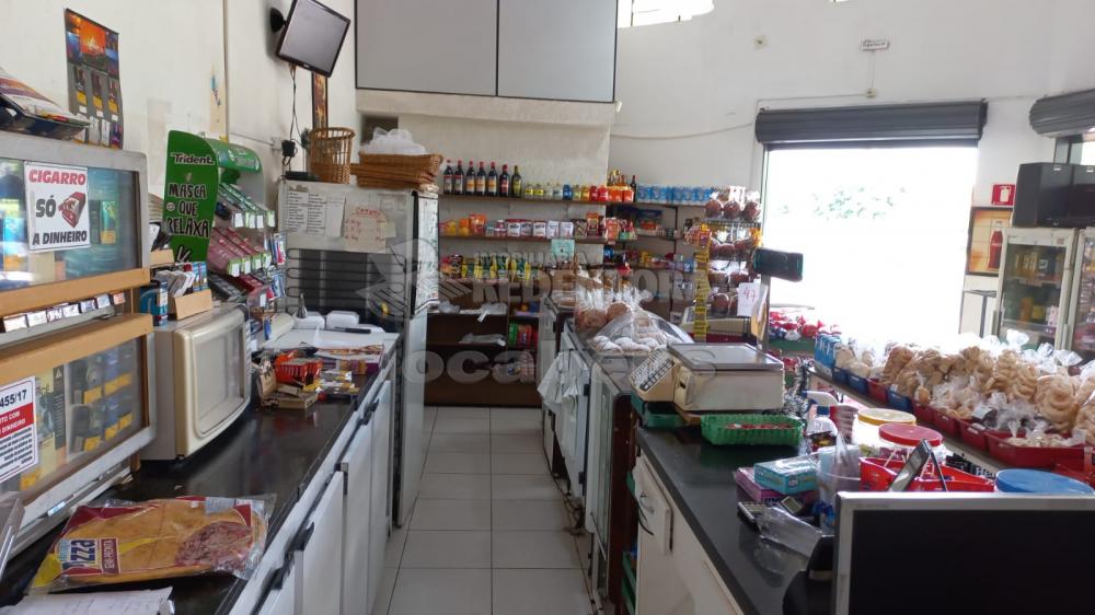 Comprar Comercial / Salão em São José do Rio Preto R$ 600.000,00 - Foto 11