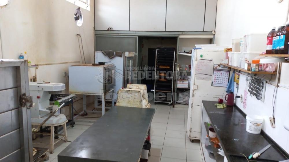 Comprar Comercial / Salão em São José do Rio Preto R$ 600.000,00 - Foto 20