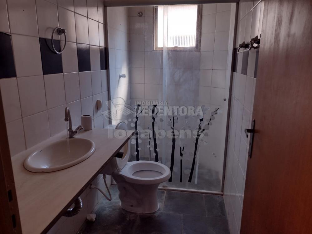 Alugar Apartamento / Padrão em São José do Rio Preto R$ 650,00 - Foto 8
