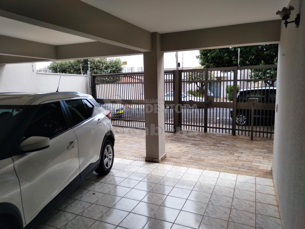 Alugar Casa / Padrão em São José do Rio Preto R$ 5.500,00 - Foto 3