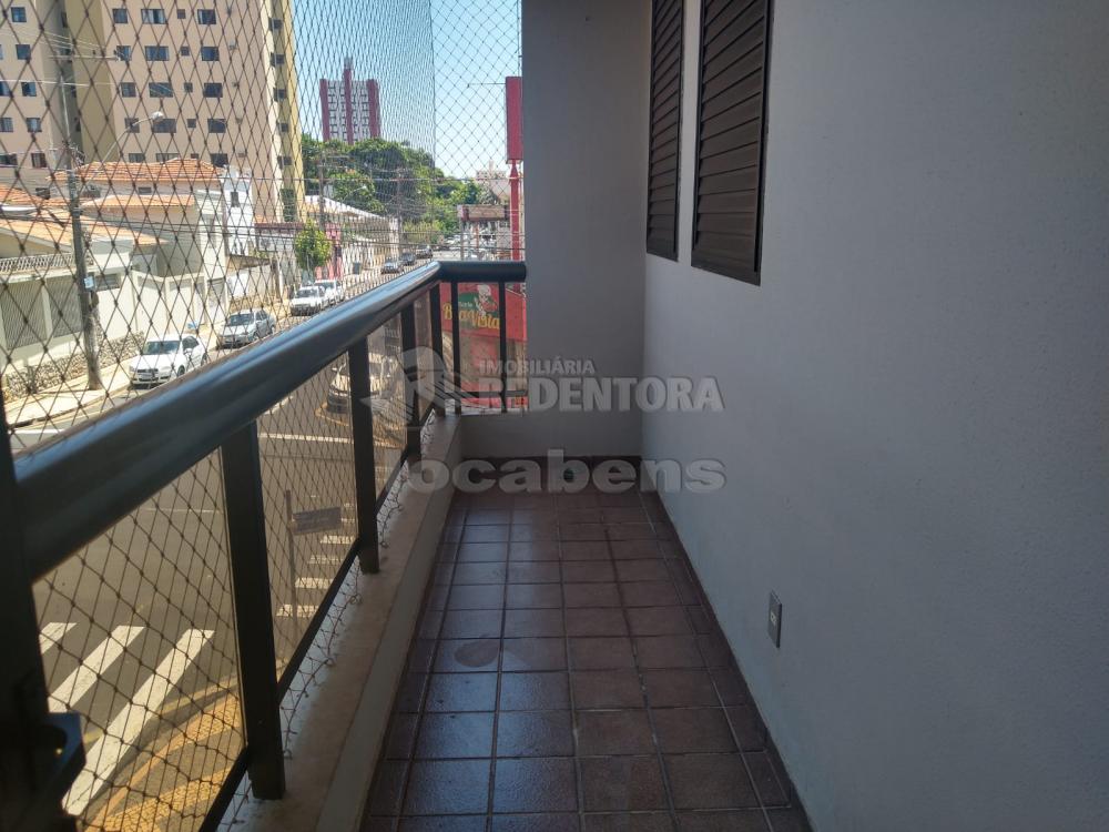 Alugar Apartamento / Padrão em S?o Jos? do Rio Preto apenas R$ 1.350,00 - Foto 3