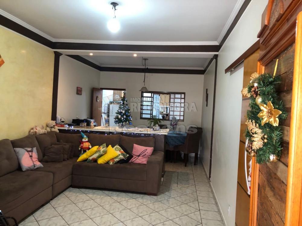 Comprar Casa / Padrão em São José do Rio Preto R$ 350.000,00 - Foto 1