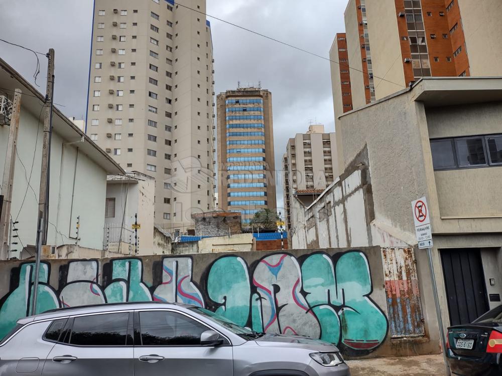 Comprar Terreno / Padrão em São José do Rio Preto R$ 300.000,00 - Foto 2