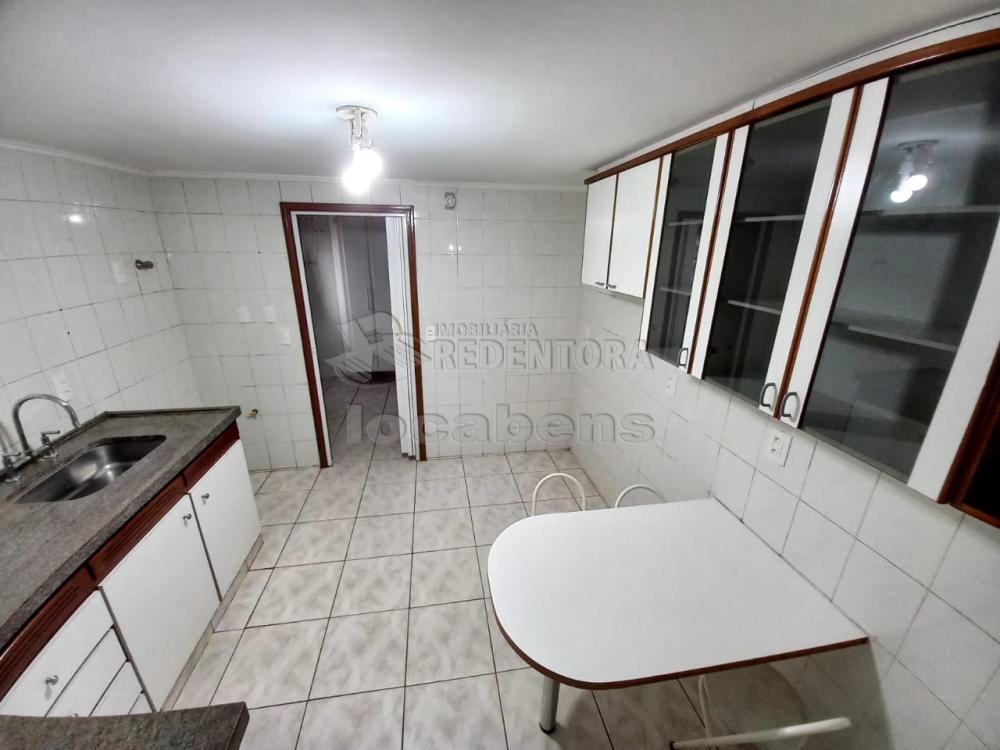 Alugar Apartamento / Padrão em São José do Rio Preto R$ 1.700,00 - Foto 21
