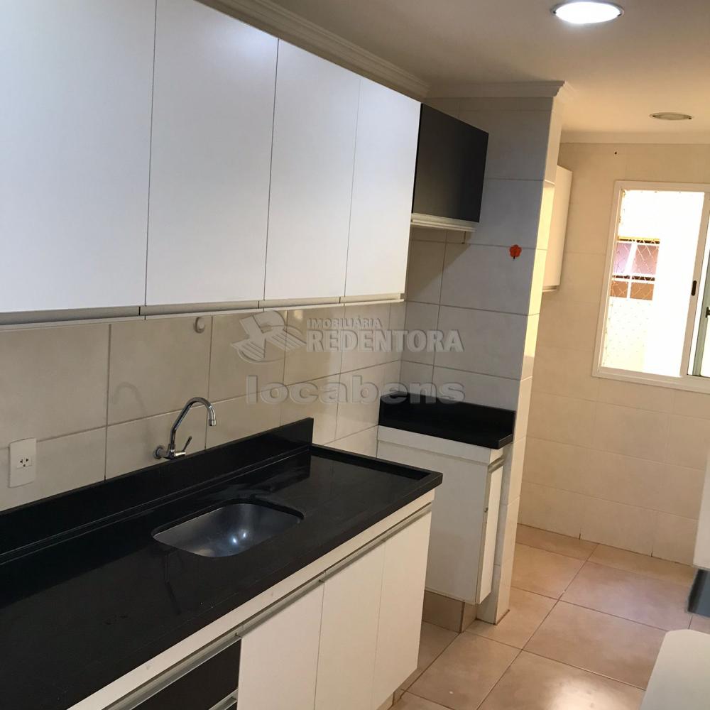 Comprar Apartamento / Padrão em São José do Rio Preto R$ 185.000,00 - Foto 18