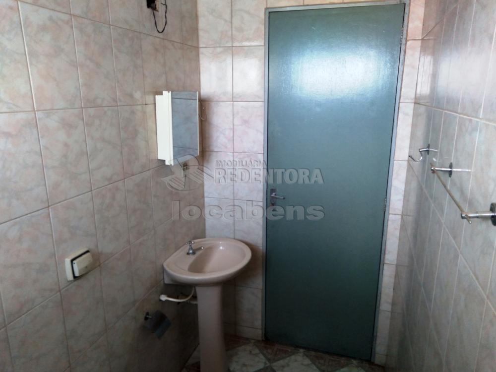 Alugar Casa / Sobrado em São José do Rio Preto R$ 1.750,00 - Foto 16