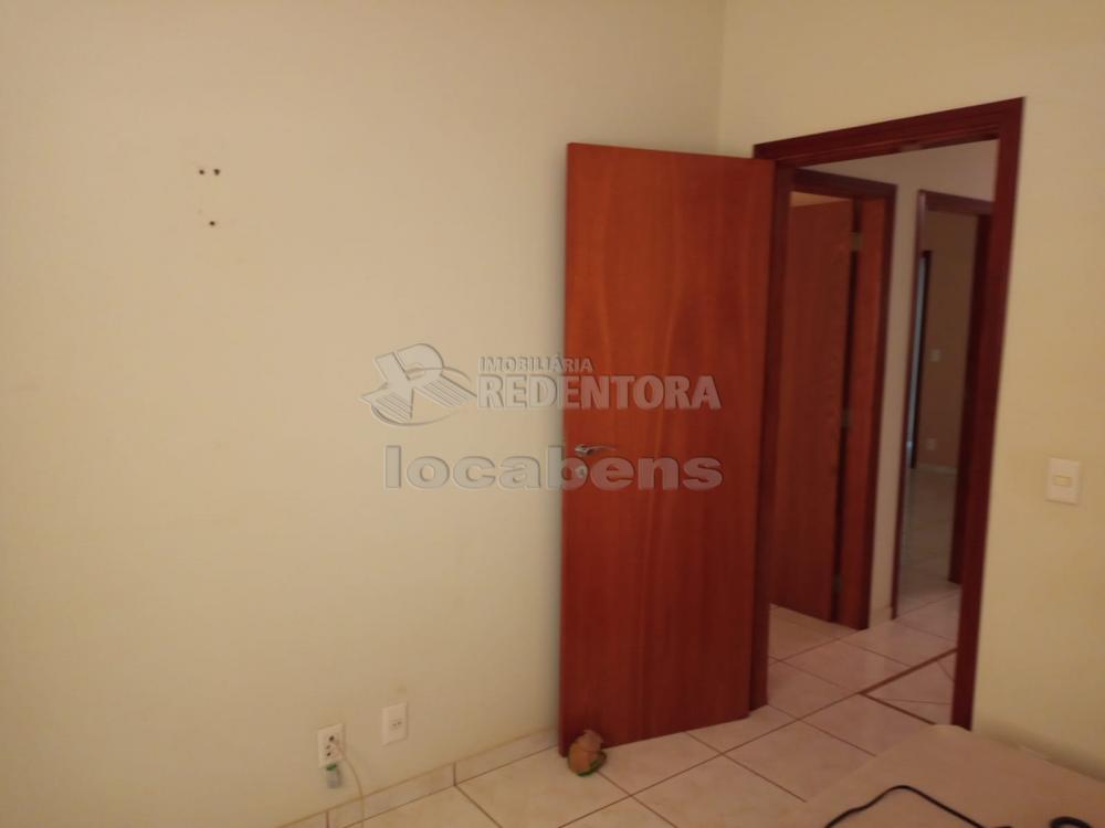 Alugar Casa / Padrão em São José do Rio Preto R$ 3.500,00 - Foto 10