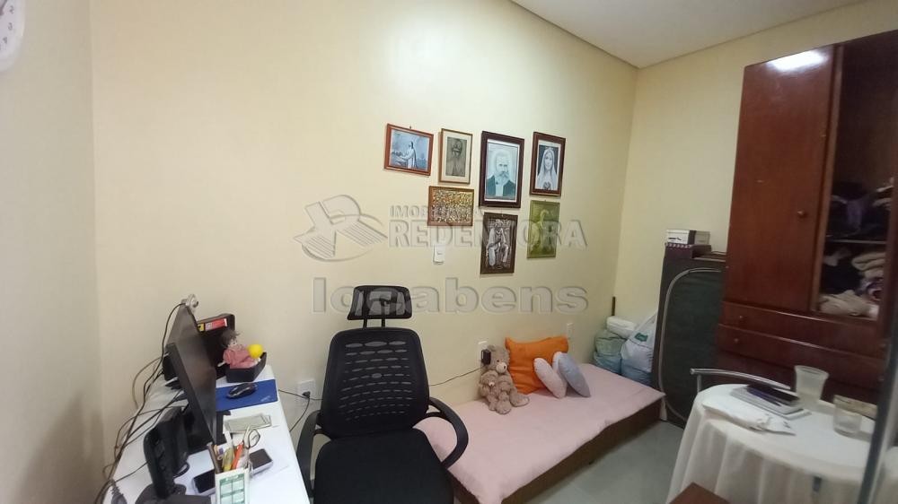 Alugar Casa / Padrão em São José do Rio Preto R$ 1.500,00 - Foto 5