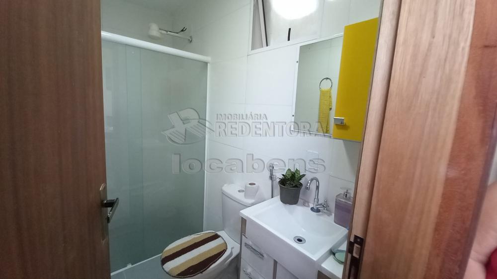 Alugar Casa / Padrão em São José do Rio Preto R$ 1.500,00 - Foto 15