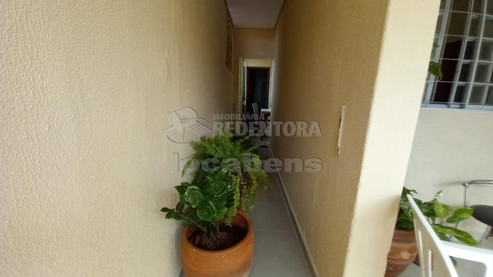 Alugar Casa / Padrão em São José do Rio Preto R$ 1.500,00 - Foto 16