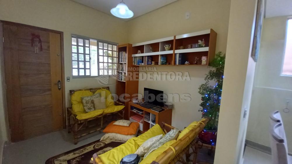 Alugar Casa / Padrão em São José do Rio Preto R$ 1.500,00 - Foto 17