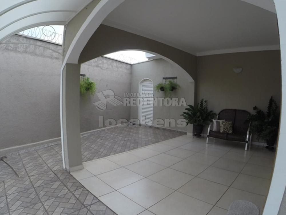 Comprar Casa / Padrão em São José do Rio Preto R$ 640.000,00 - Foto 17