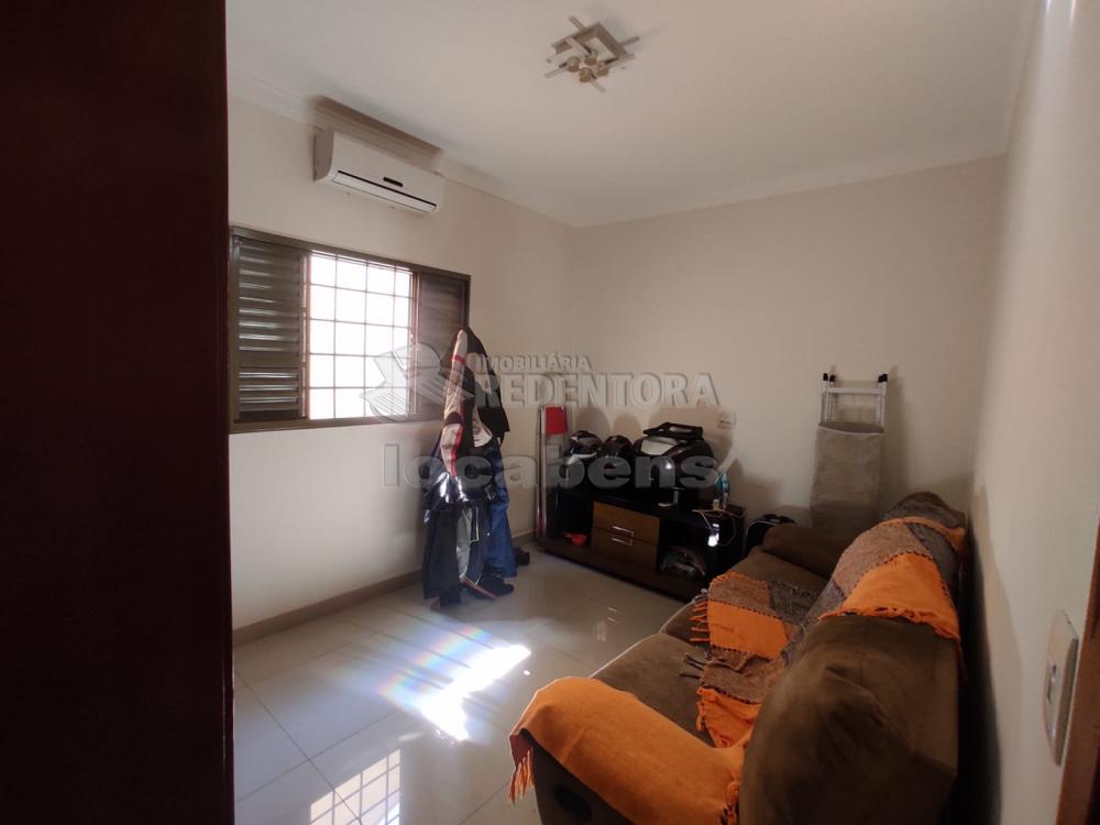 Comprar Casa / Padrão em São José do Rio Preto R$ 750.000,00 - Foto 18