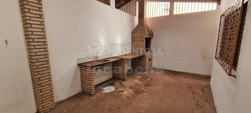 Comprar Casa / Padrão em São José do Rio Preto R$ 175.000,00 - Foto 2