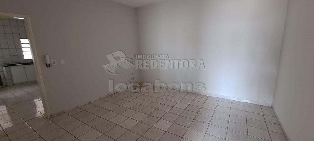 Comprar Casa / Padrão em São José do Rio Preto R$ 175.000,00 - Foto 3